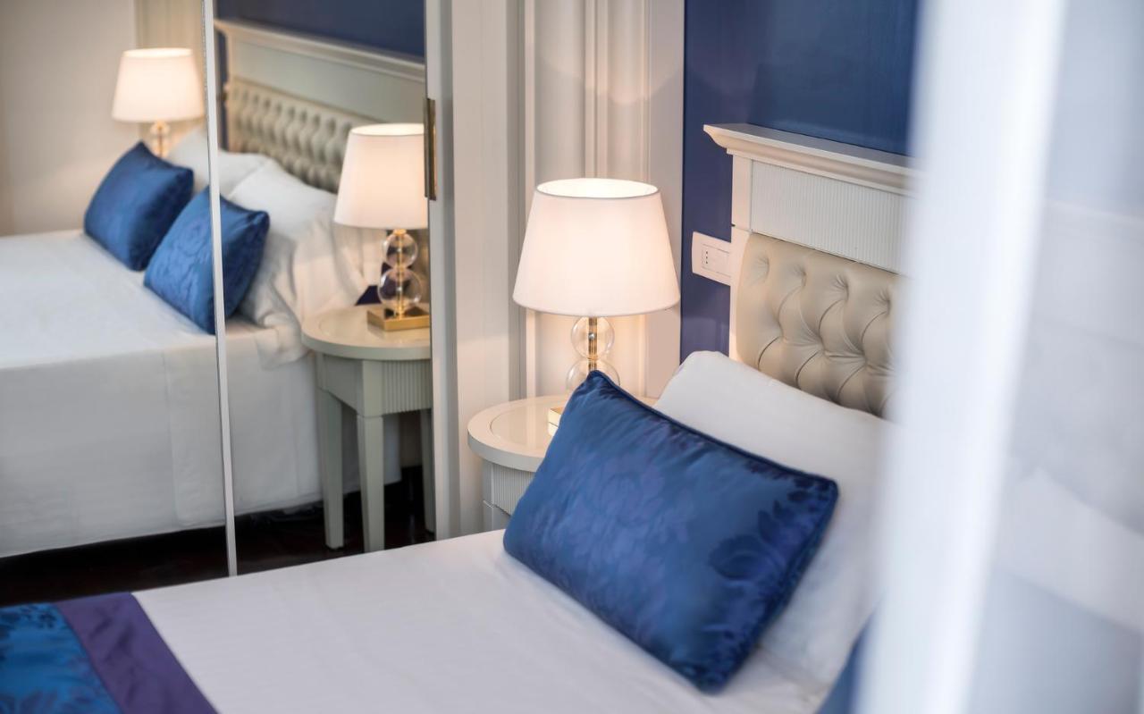 Hotel Tiffany'S Riccione Buitenkant foto