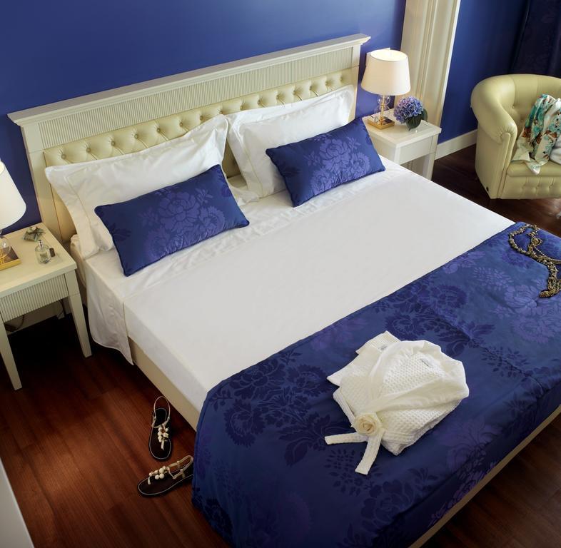 Hotel Tiffany'S Riccione Buitenkant foto